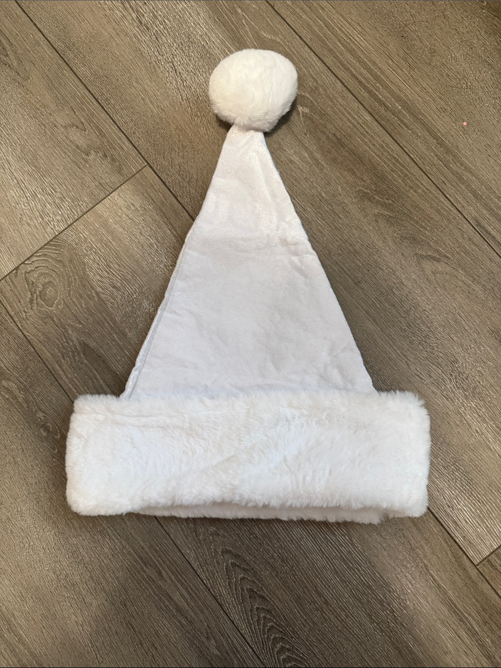 Women's White Faux Fur Pom Holiday Hat